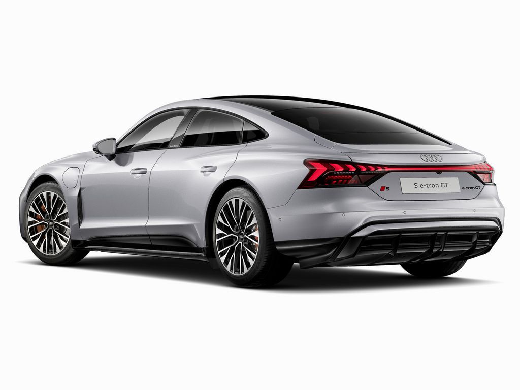 Audi e-tron GT 2024