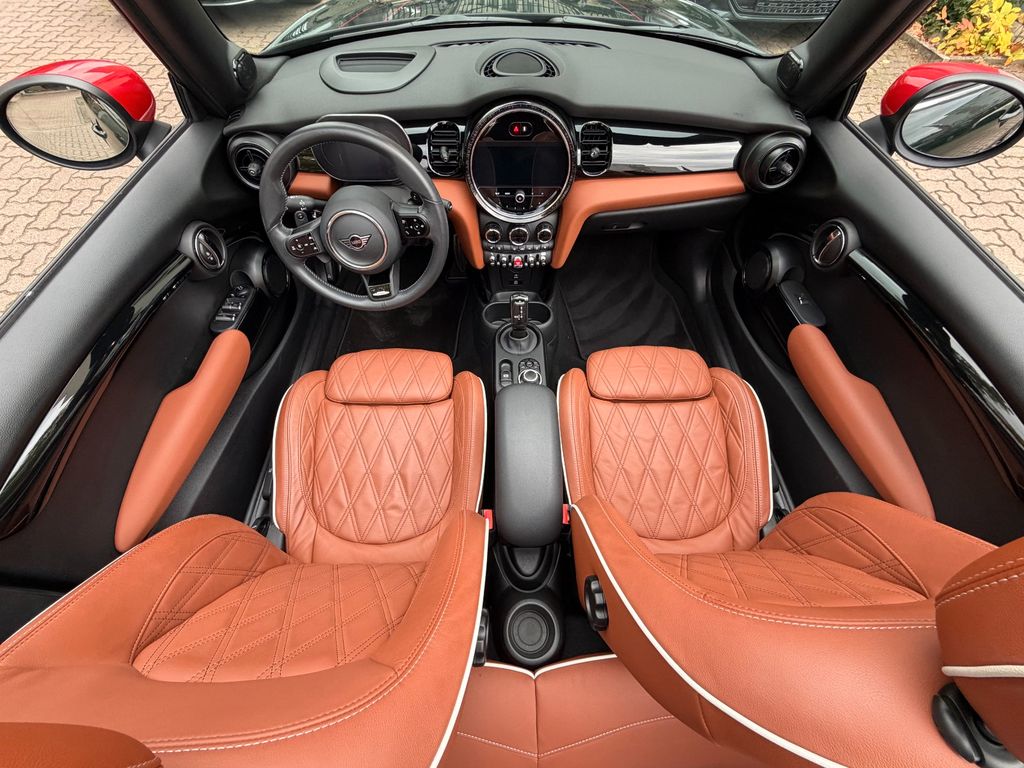 MINI John Cooper Works Cabrio 2023