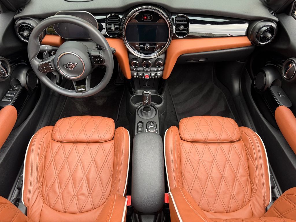 MINI John Cooper Works Cabrio 2023