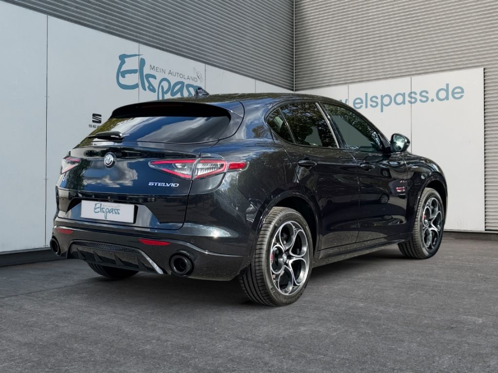 Alfa Romeo Stelvio 2025