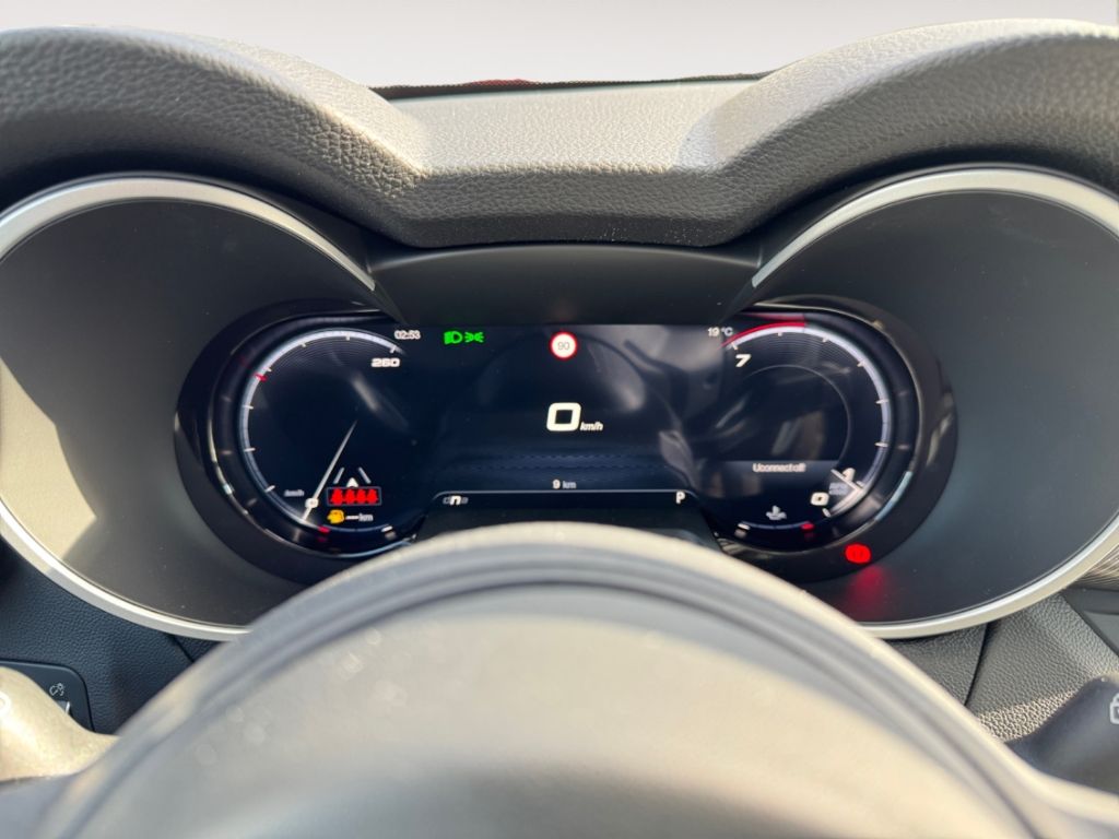 Alfa Romeo Stelvio 2025