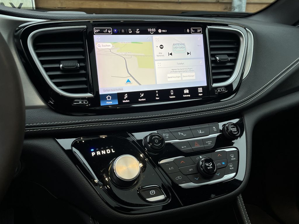 Chrysler Pacifica 2023