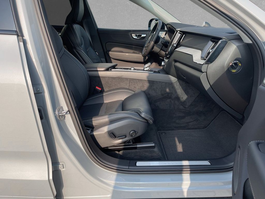 Volvo XC60 2024
