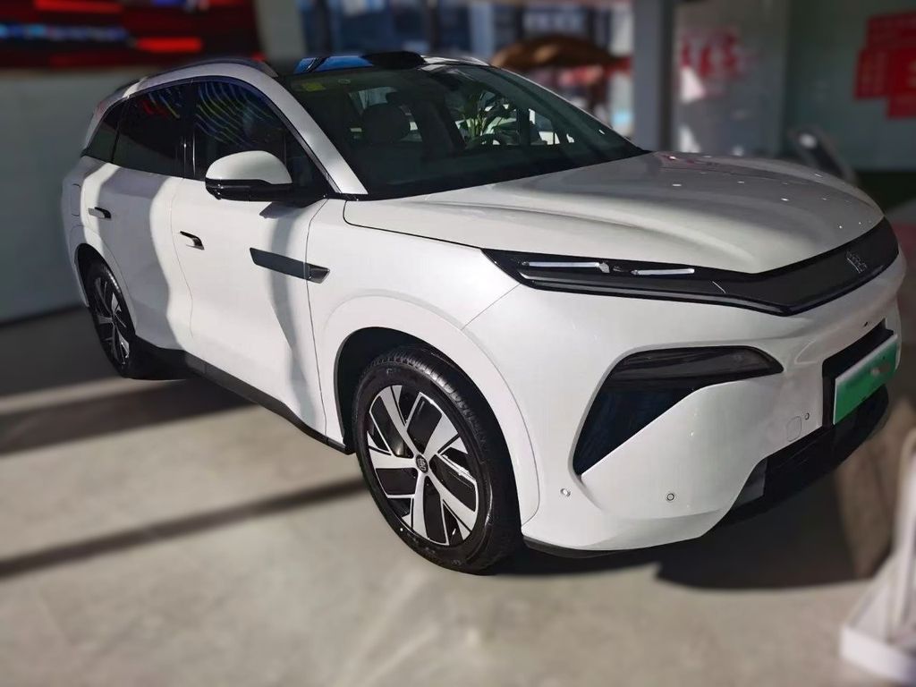 BYD TANG