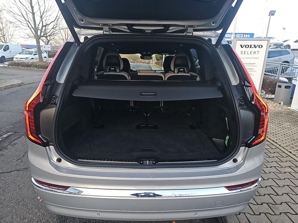 Volvo XC90 2025