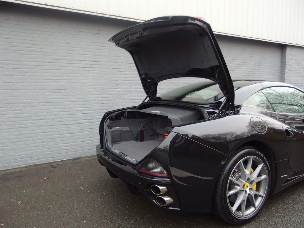 Ferrari California 2010