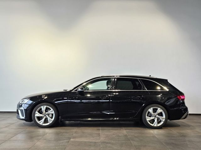 Audi A4 2023