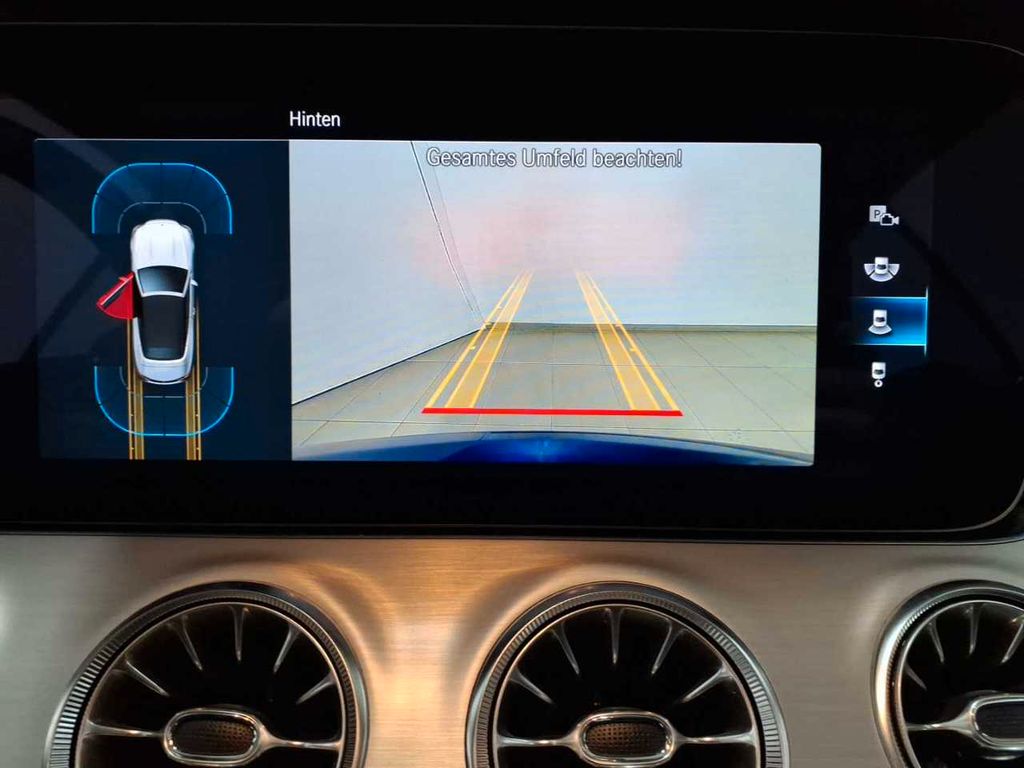 Mercedes-Benz E 220 2022