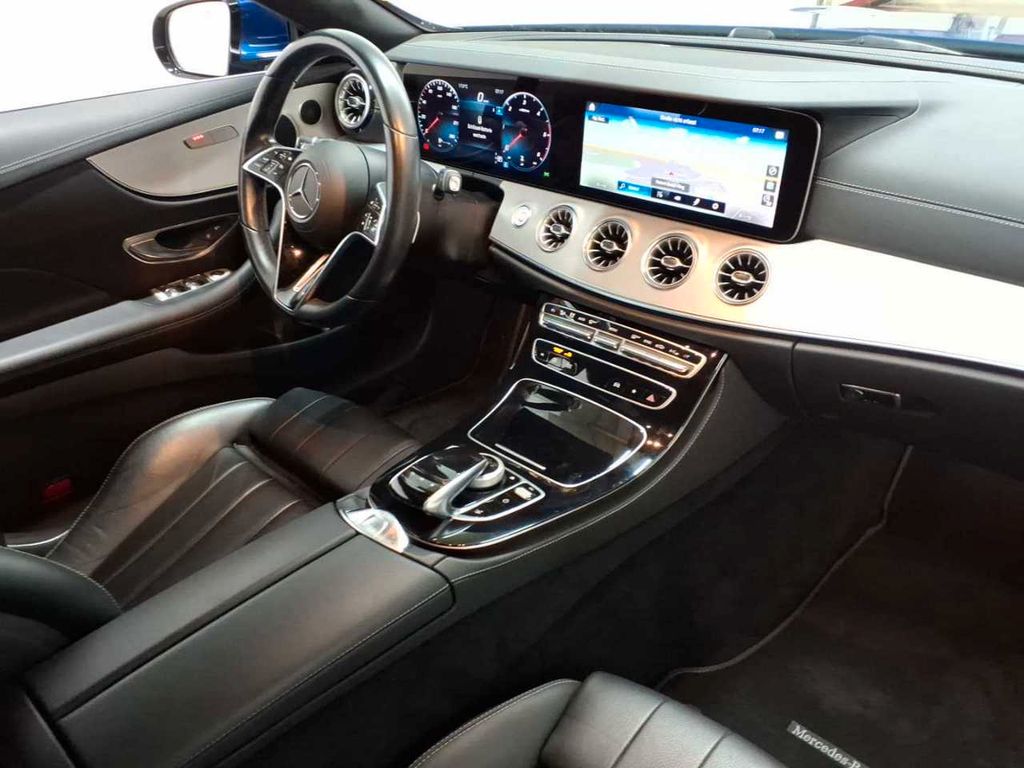 Mercedes-Benz E 220 2022