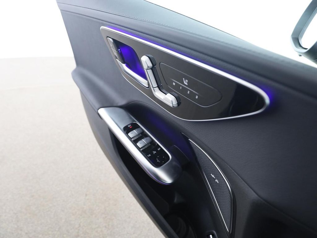 Mercedes-Benz C 220 2026