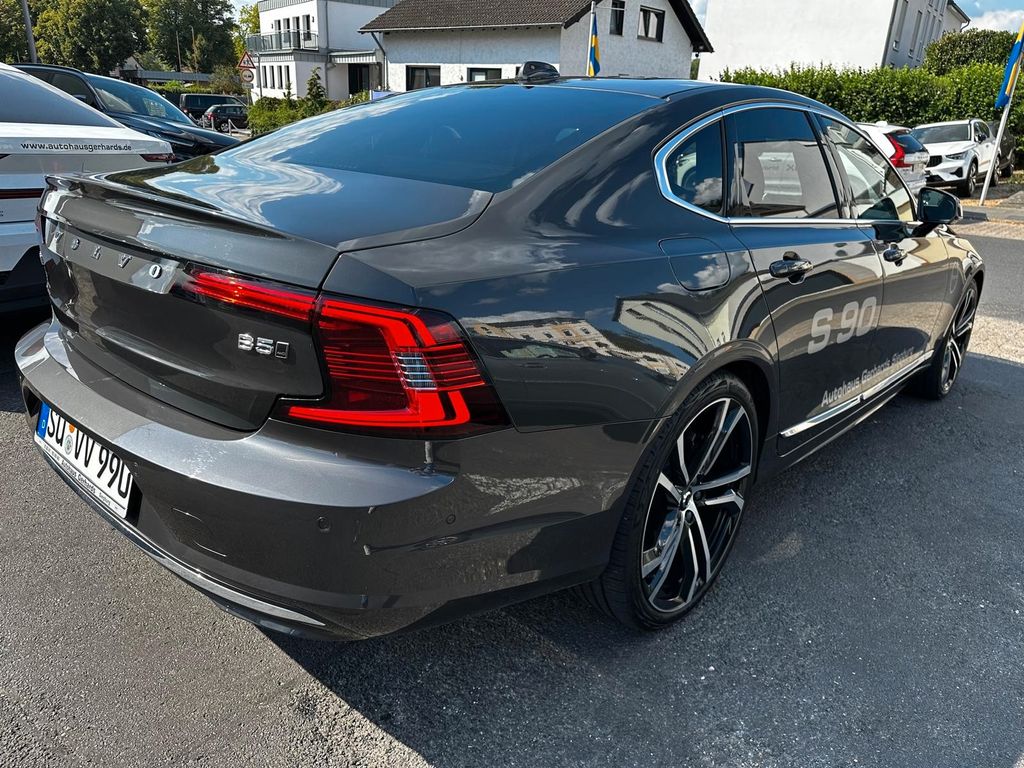 Volvo S90 2022