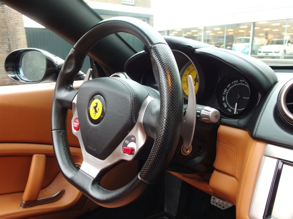 Ferrari California 2010