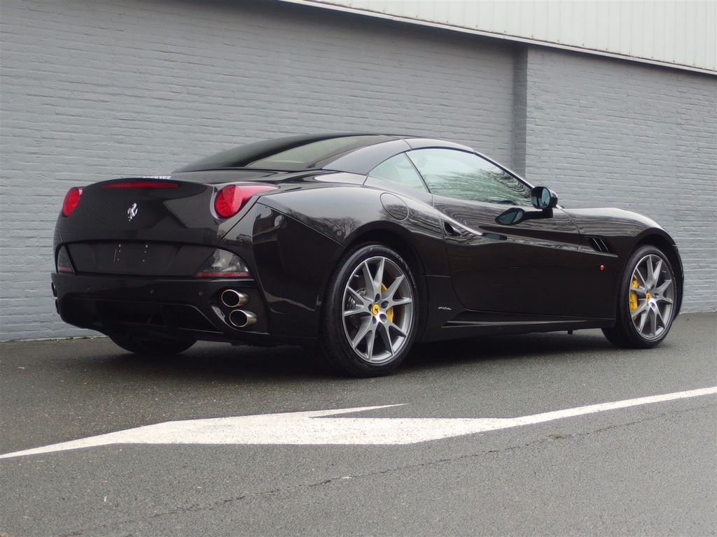 Ferrari California 2010