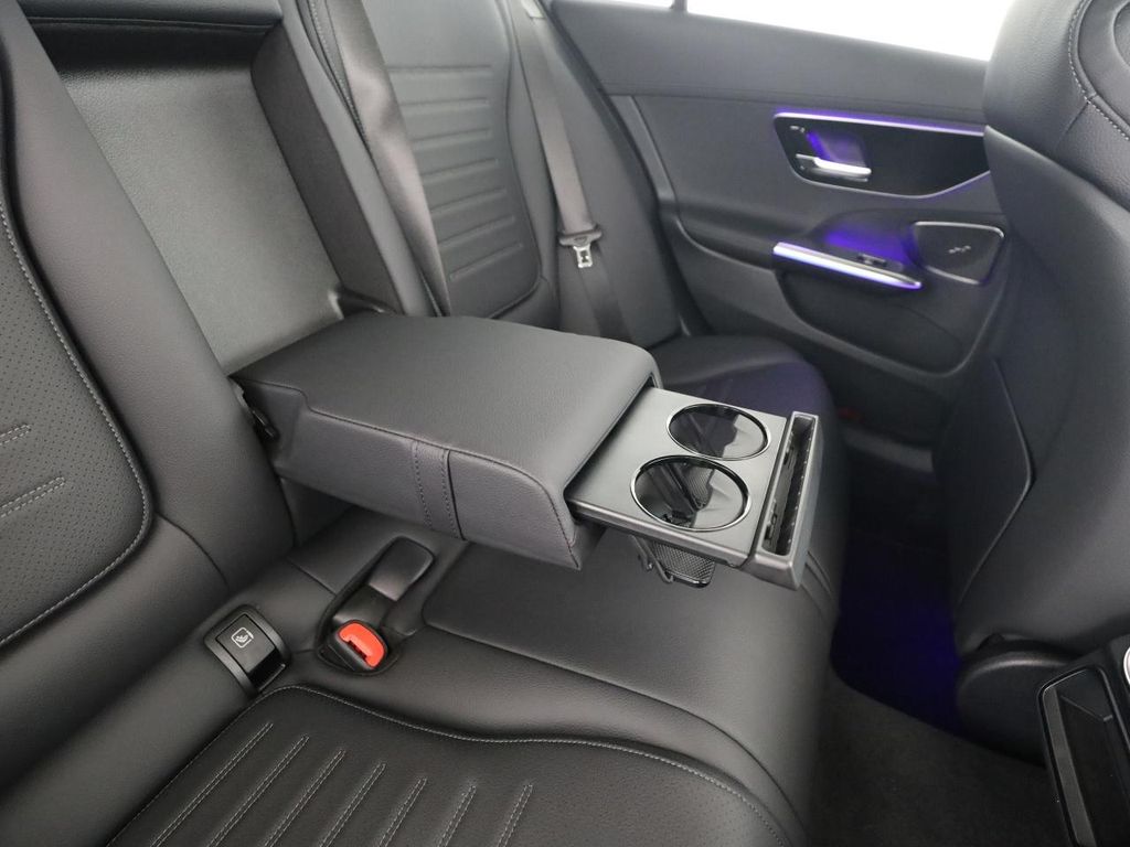 Mercedes-Benz C 220 2026