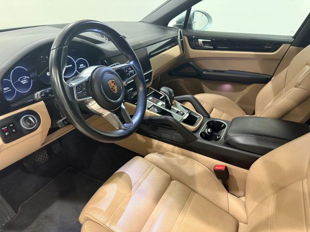 Porsche Cayenne 2020