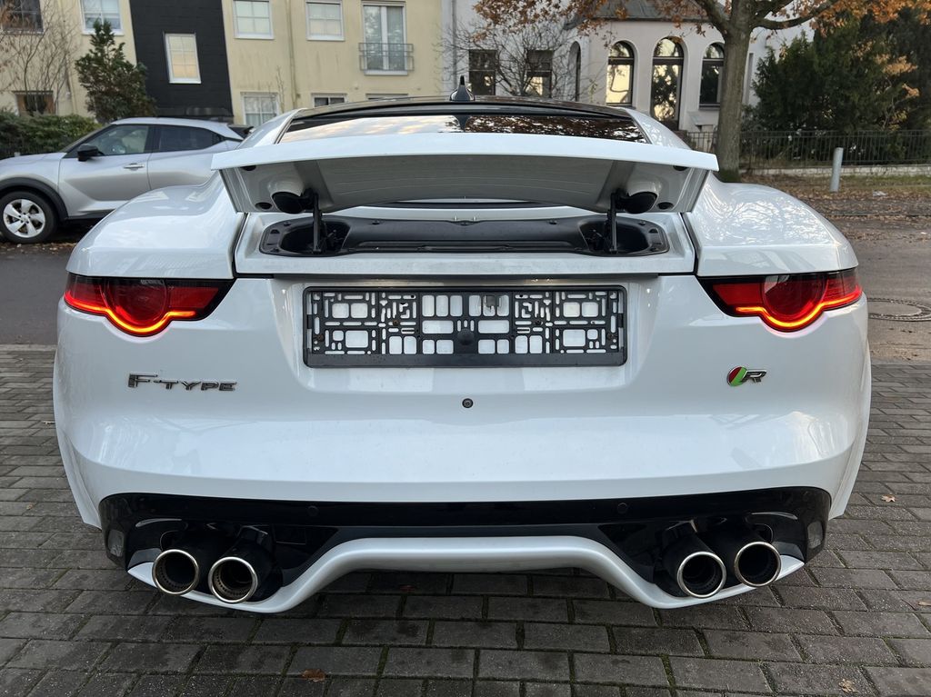 Jaguar F-Type 2018
