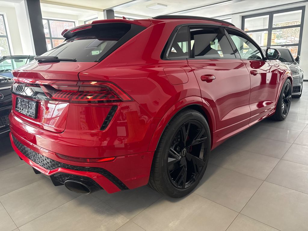 Audi RSQ8 2022