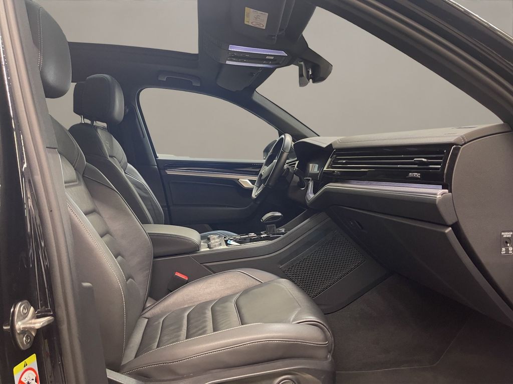 Volkswagen Touareg 2021