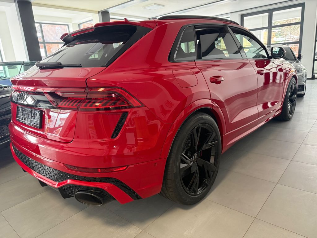 Audi RSQ8 2022