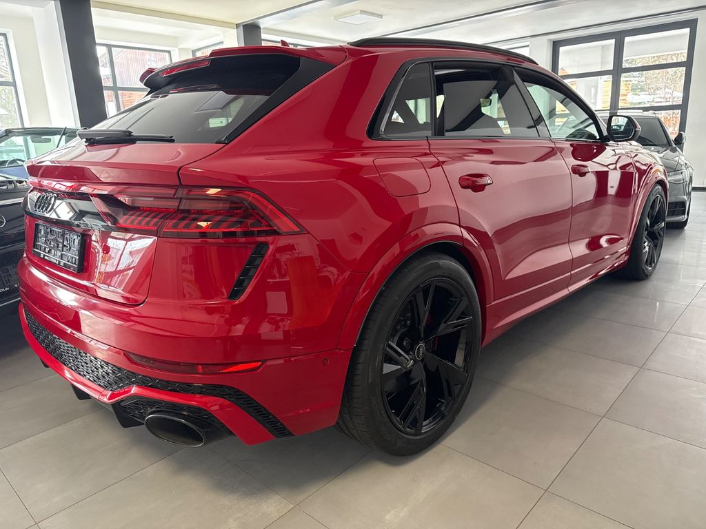 Audi RSQ8 2022