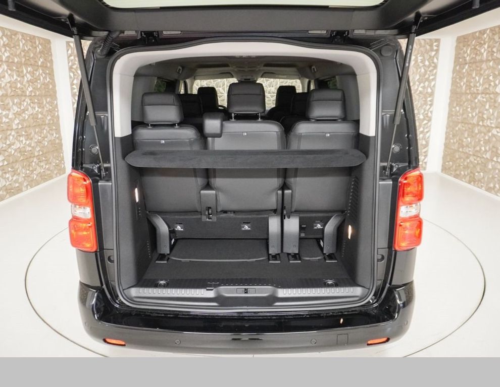 Peugeot Traveller 2025