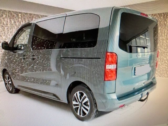 Peugeot Traveller 2025
