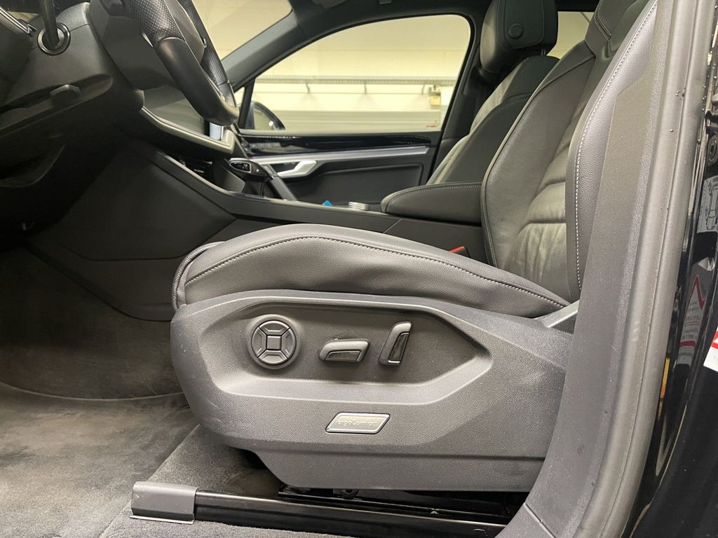 Volkswagen Touareg 2021