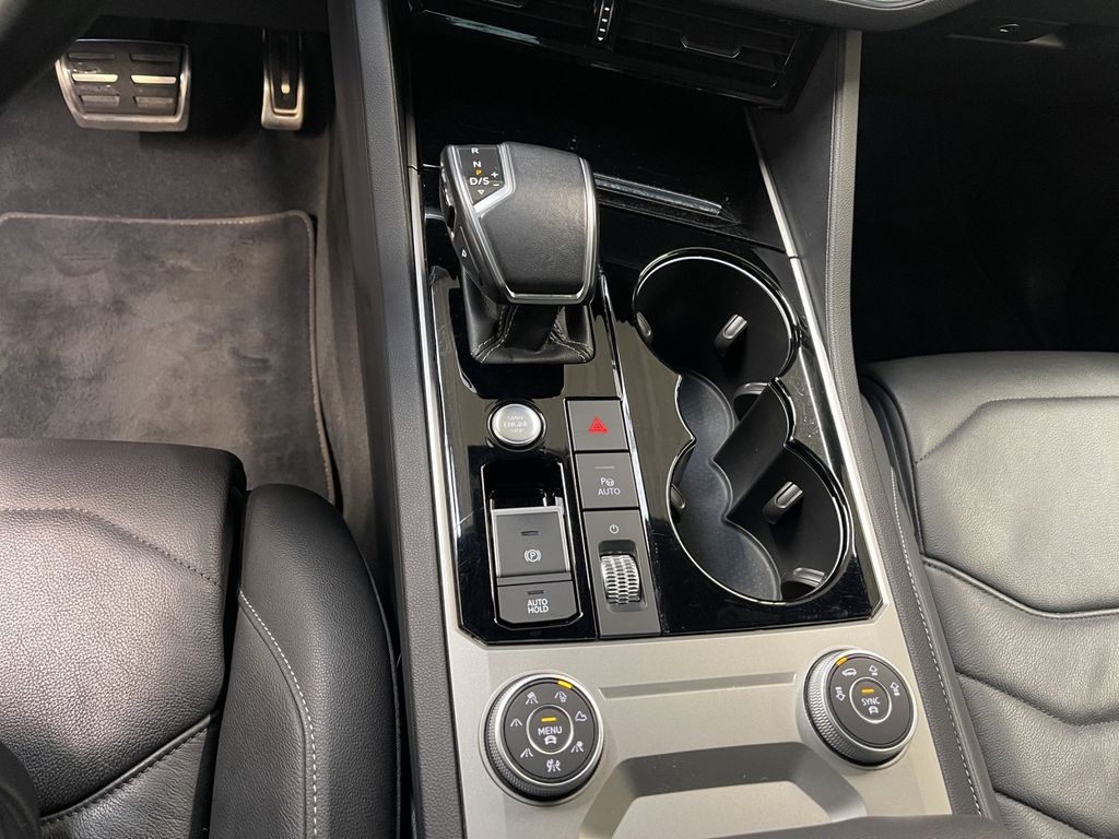 Volkswagen Touareg 2021