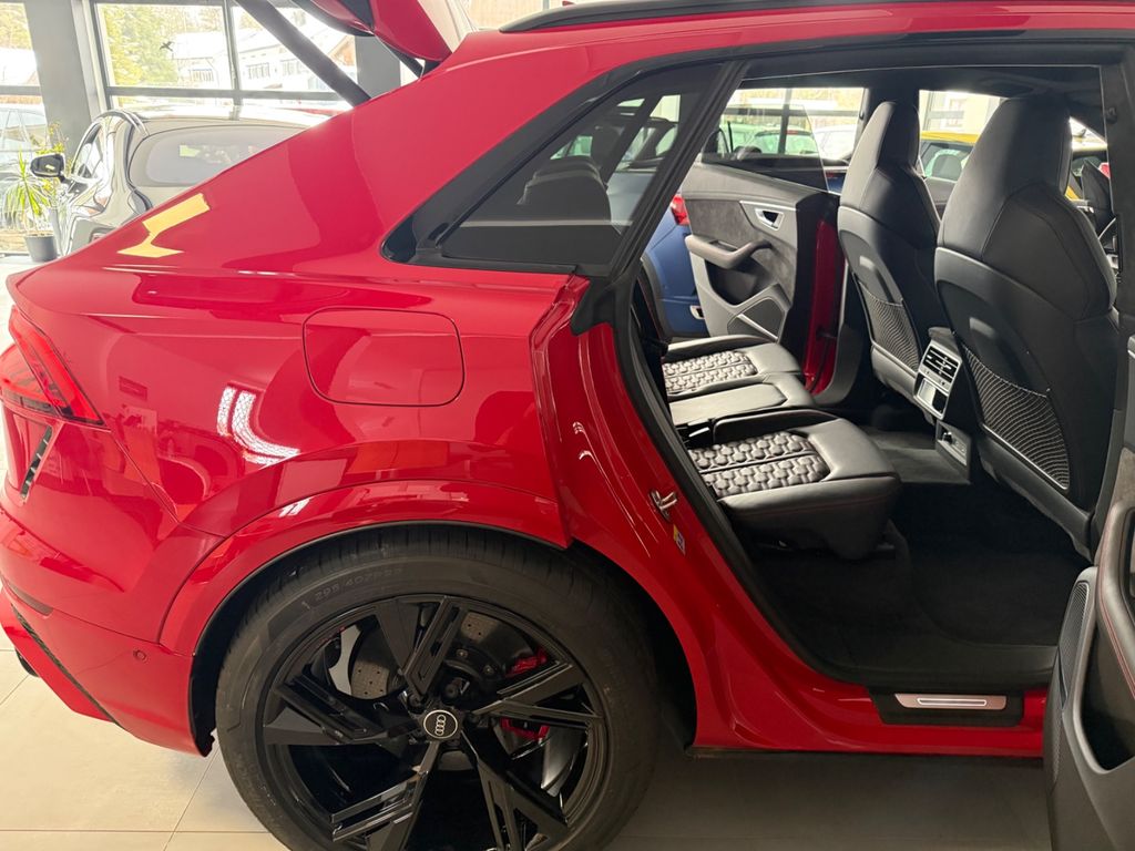 Audi RSQ8 2022
