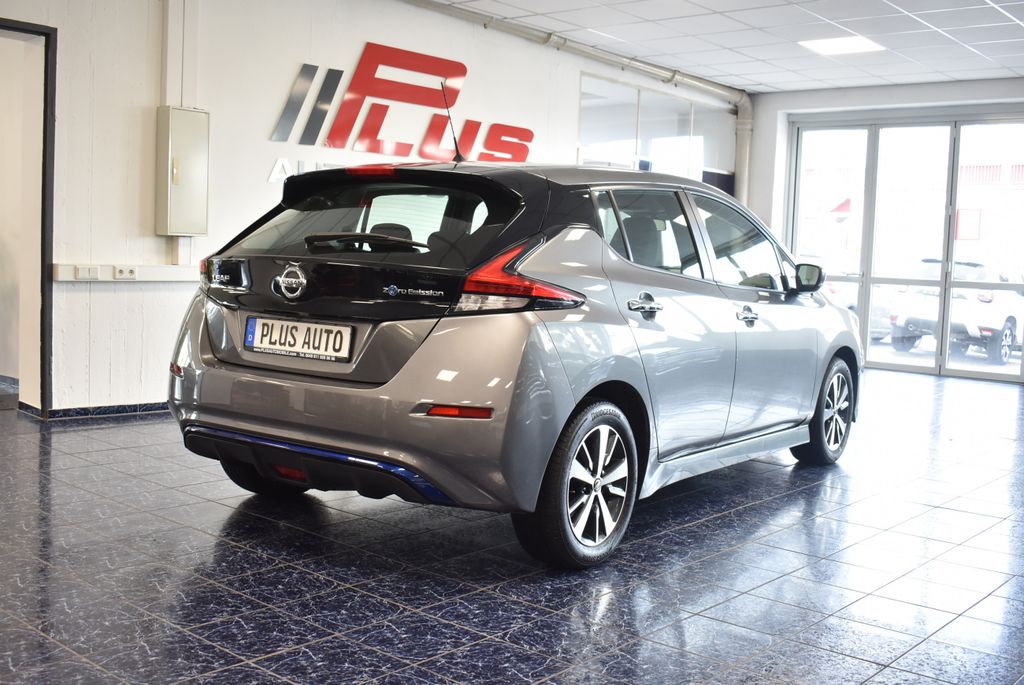 Nissan Leaf 2021