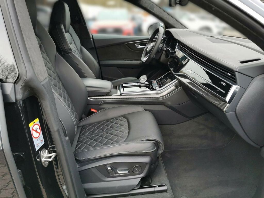 Audi SQ8 2020