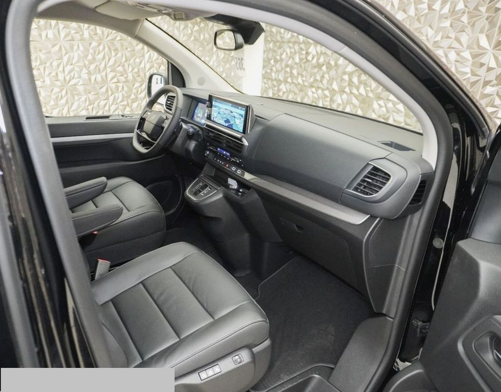 Peugeot Traveller 2025