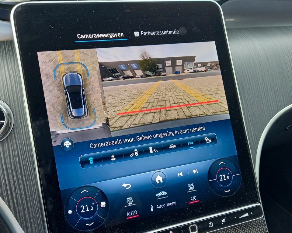 Mercedes-Benz GLC 300 2023