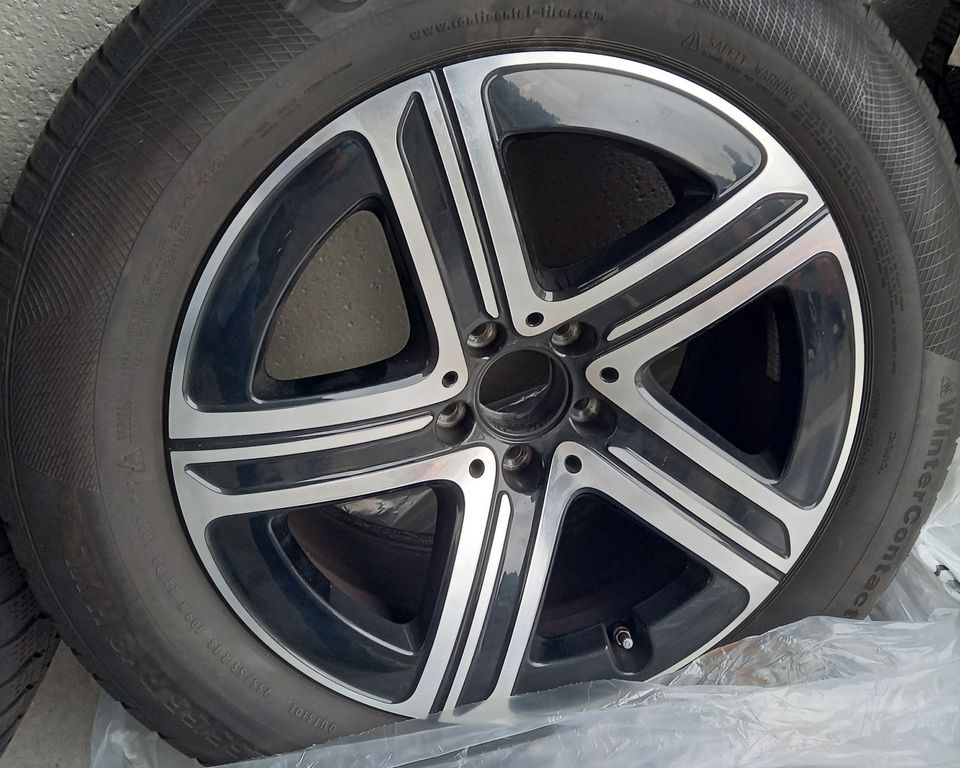 Mercedes-Benz GLC 300 2023