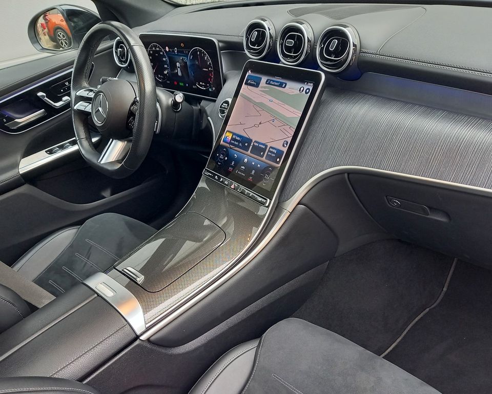 Mercedes-Benz GLC 300 2023