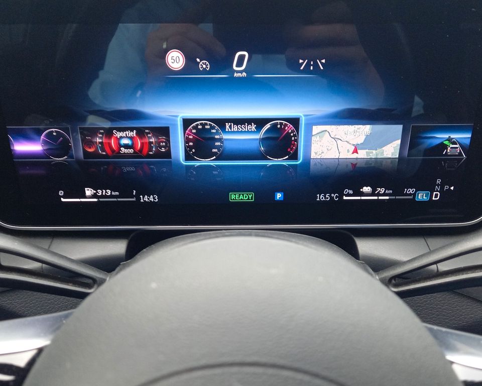 Mercedes-Benz GLC 300 2023