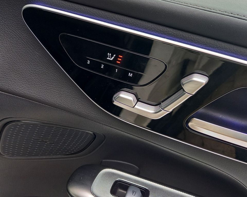 Mercedes-Benz GLC 300 2023