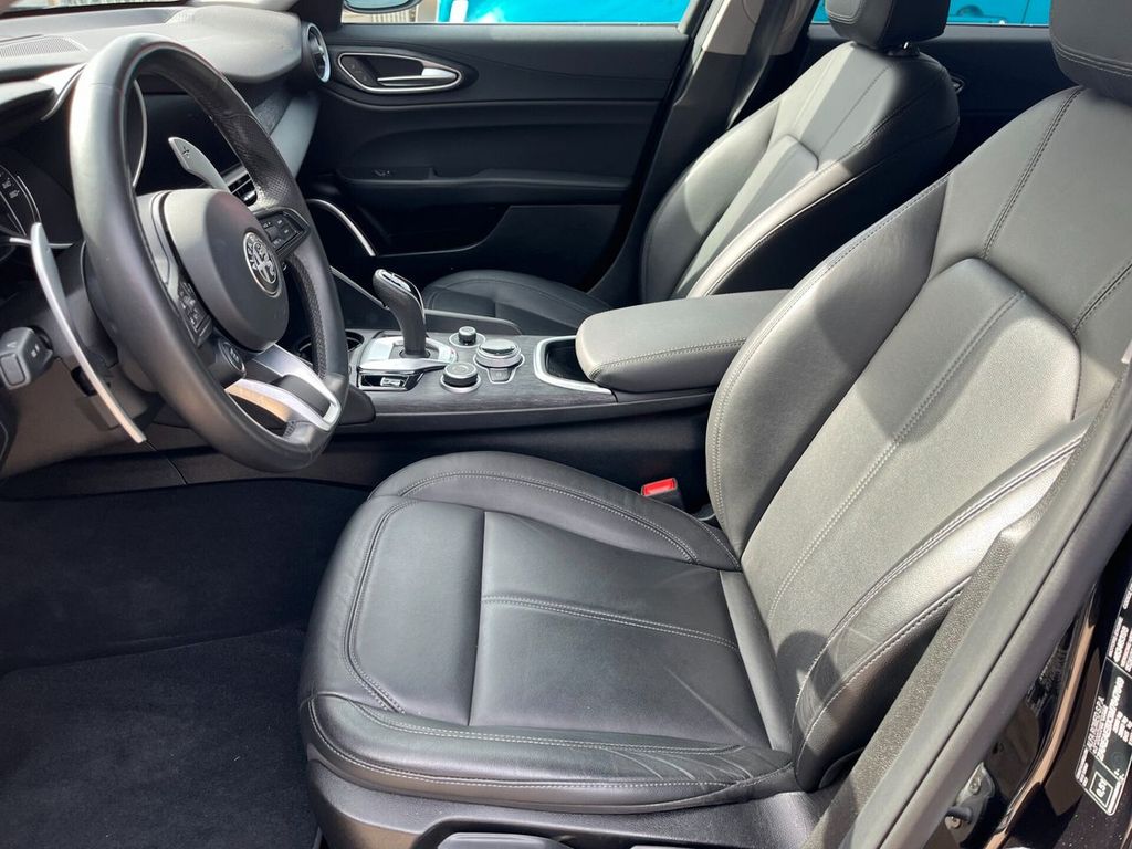 Alfa Romeo Giulia 2021