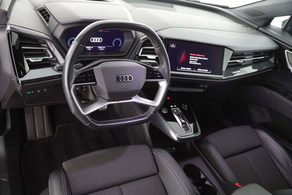 Audi Q4 e-tron 2023