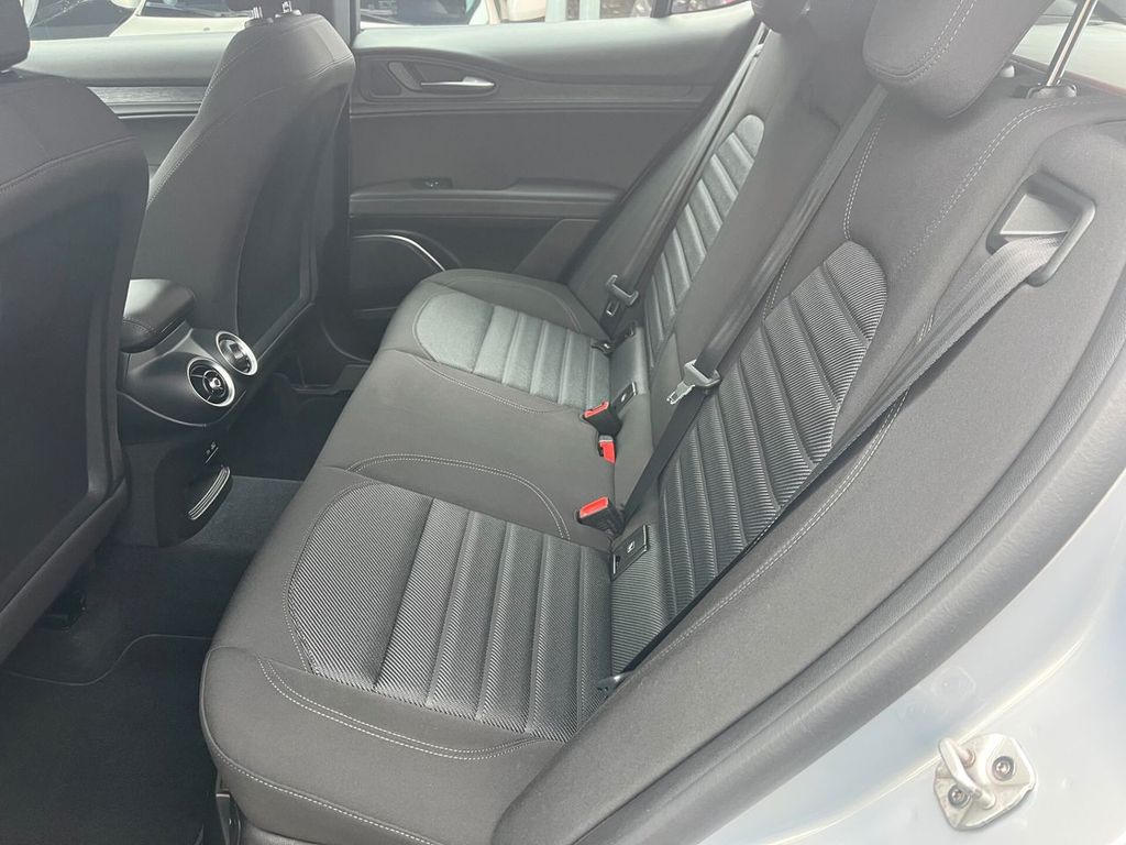 Alfa Romeo Stelvio 2022