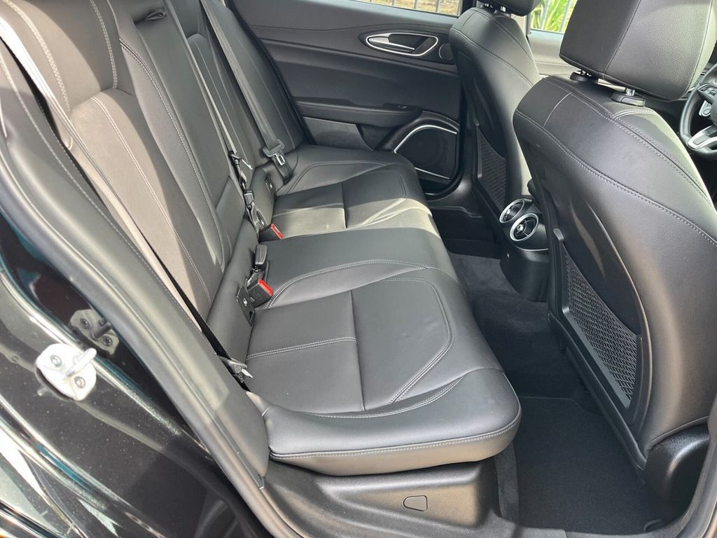 Alfa Romeo Giulia 2021