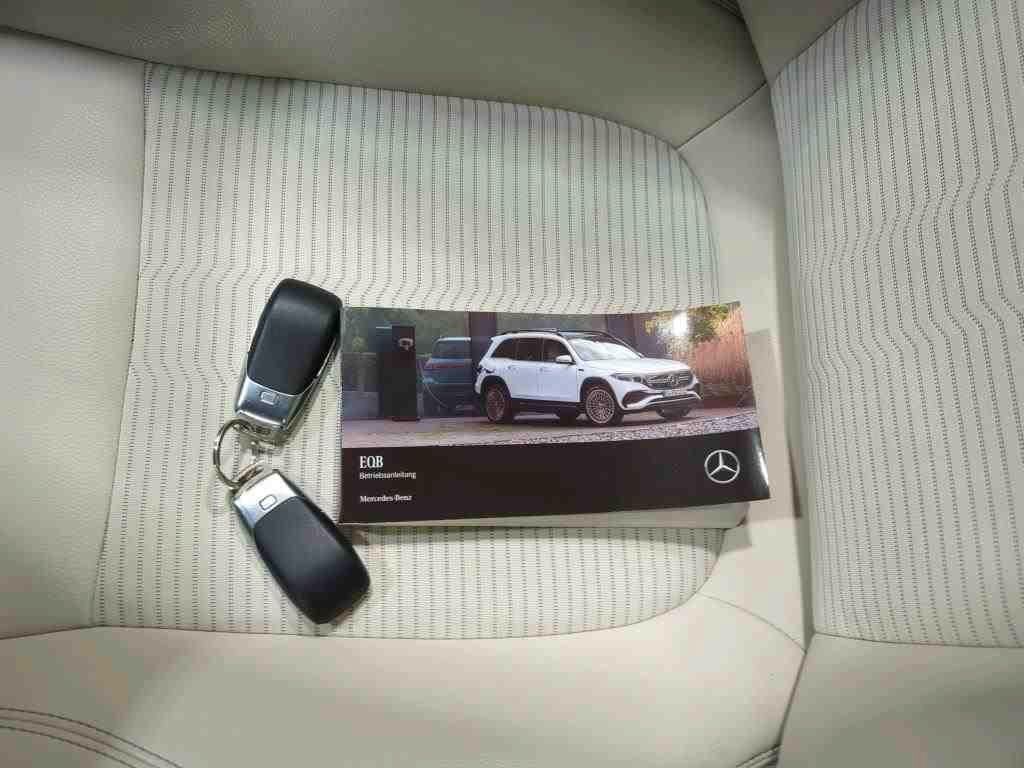 Mercedes-Benz EQB 2022