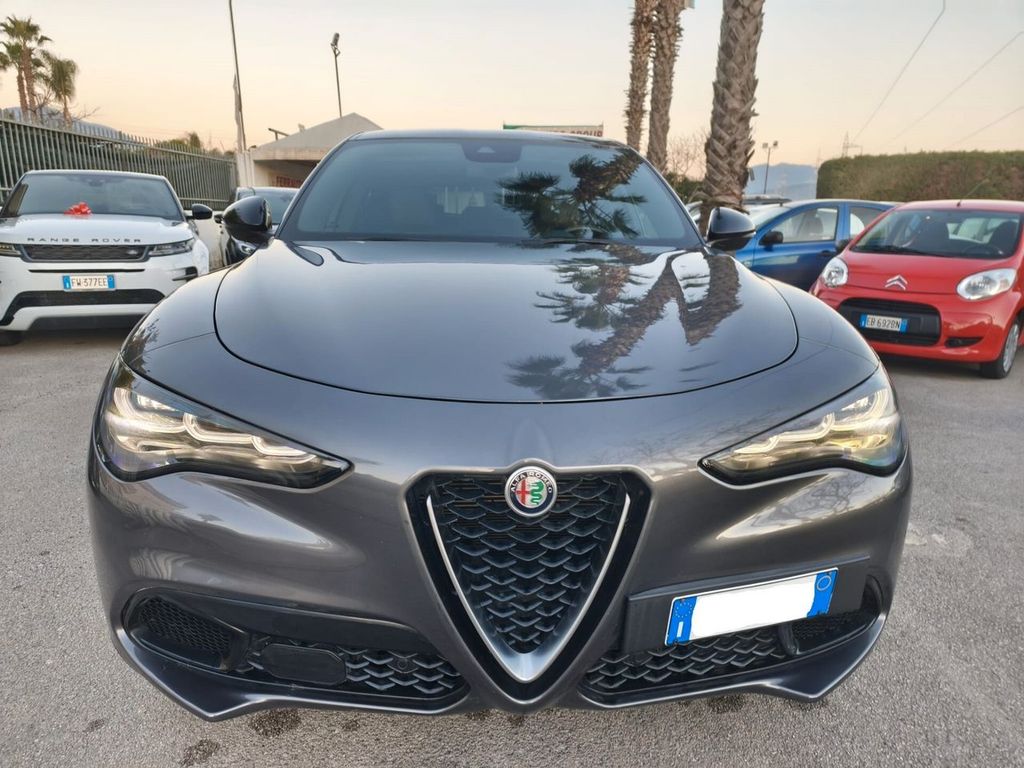 Alfa Romeo Stelvio 2023