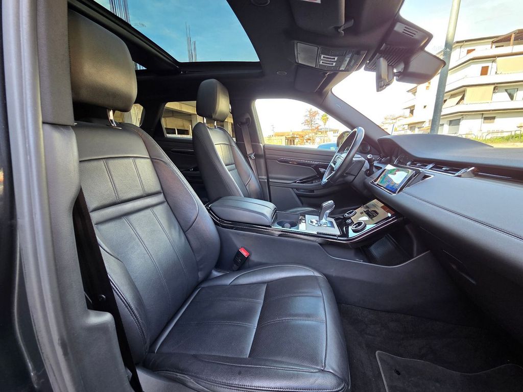 Land Rover Range Rover Evoque 2022