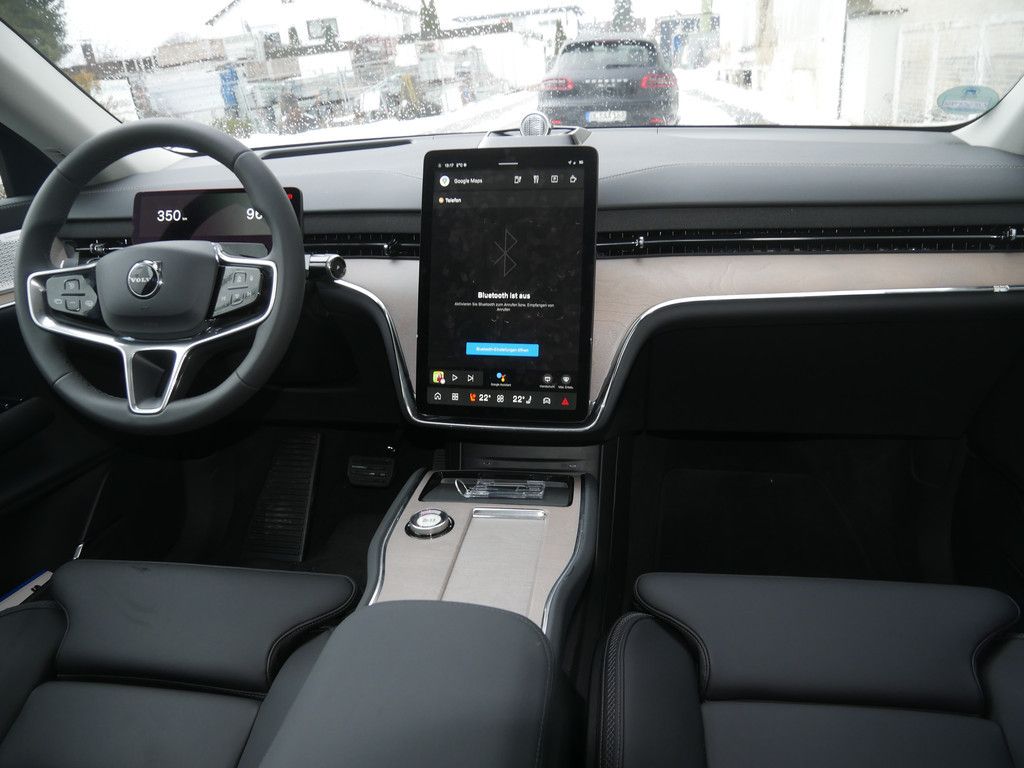 Volvo EX90 2025