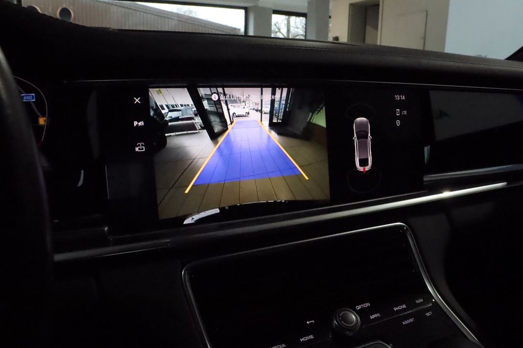 Porsche Panamera 2022