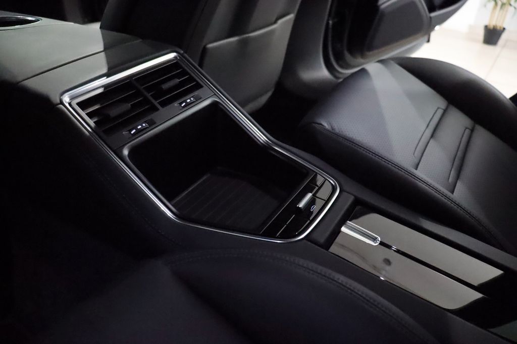 Porsche Panamera 2022