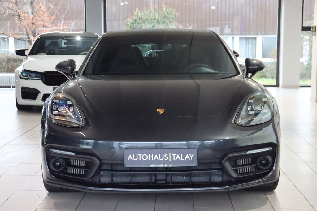 Porsche Panamera 2022