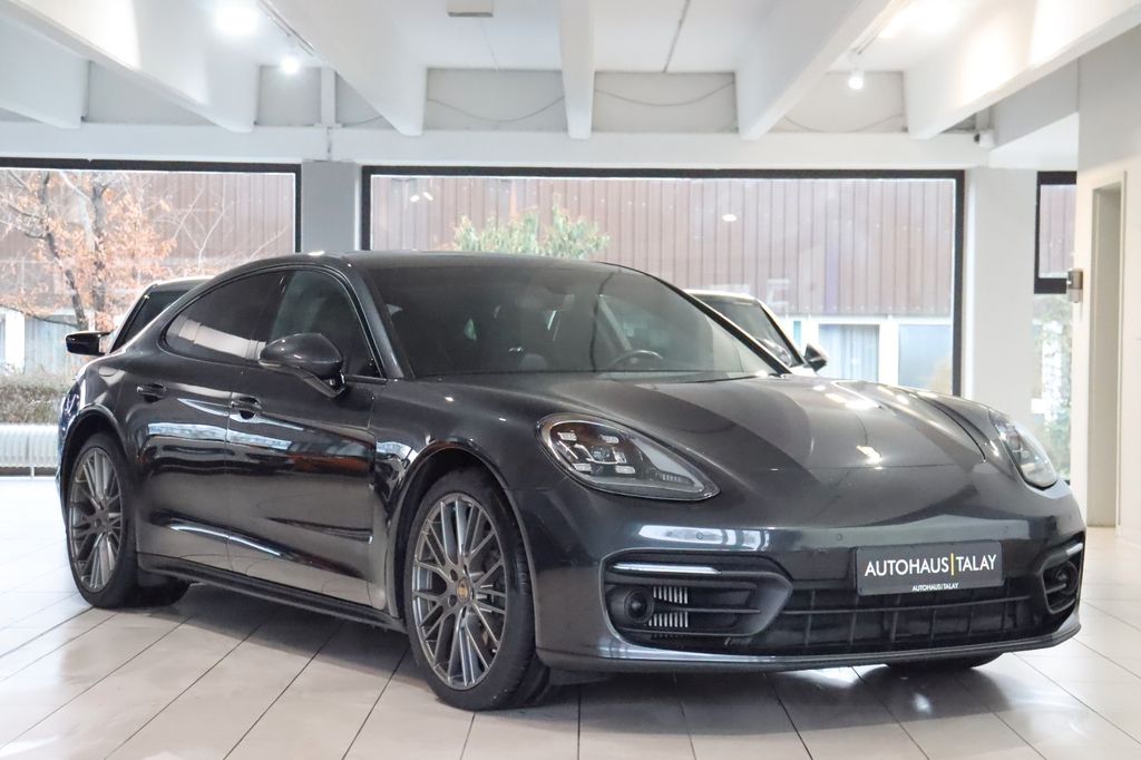 Porsche Panamera 2022