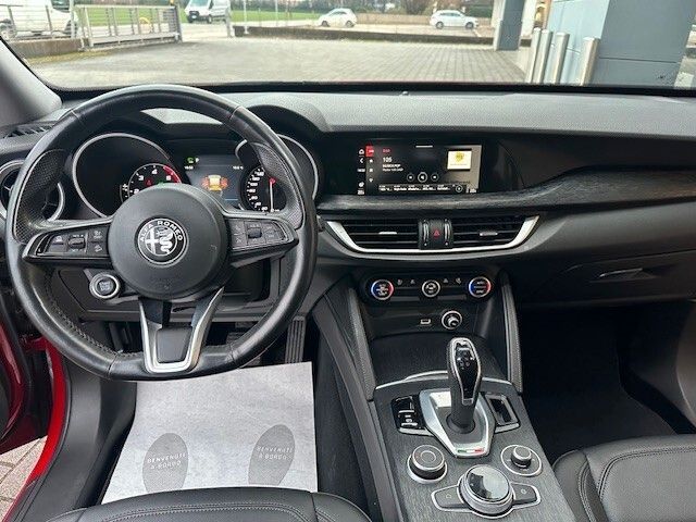 Alfa Romeo Stelvio 2021